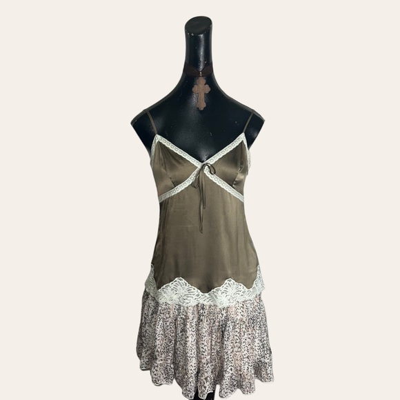 BY TOGETHER WOMEN'S IVORY FLORAL PRINT SKIRT - Picture 5 of 16